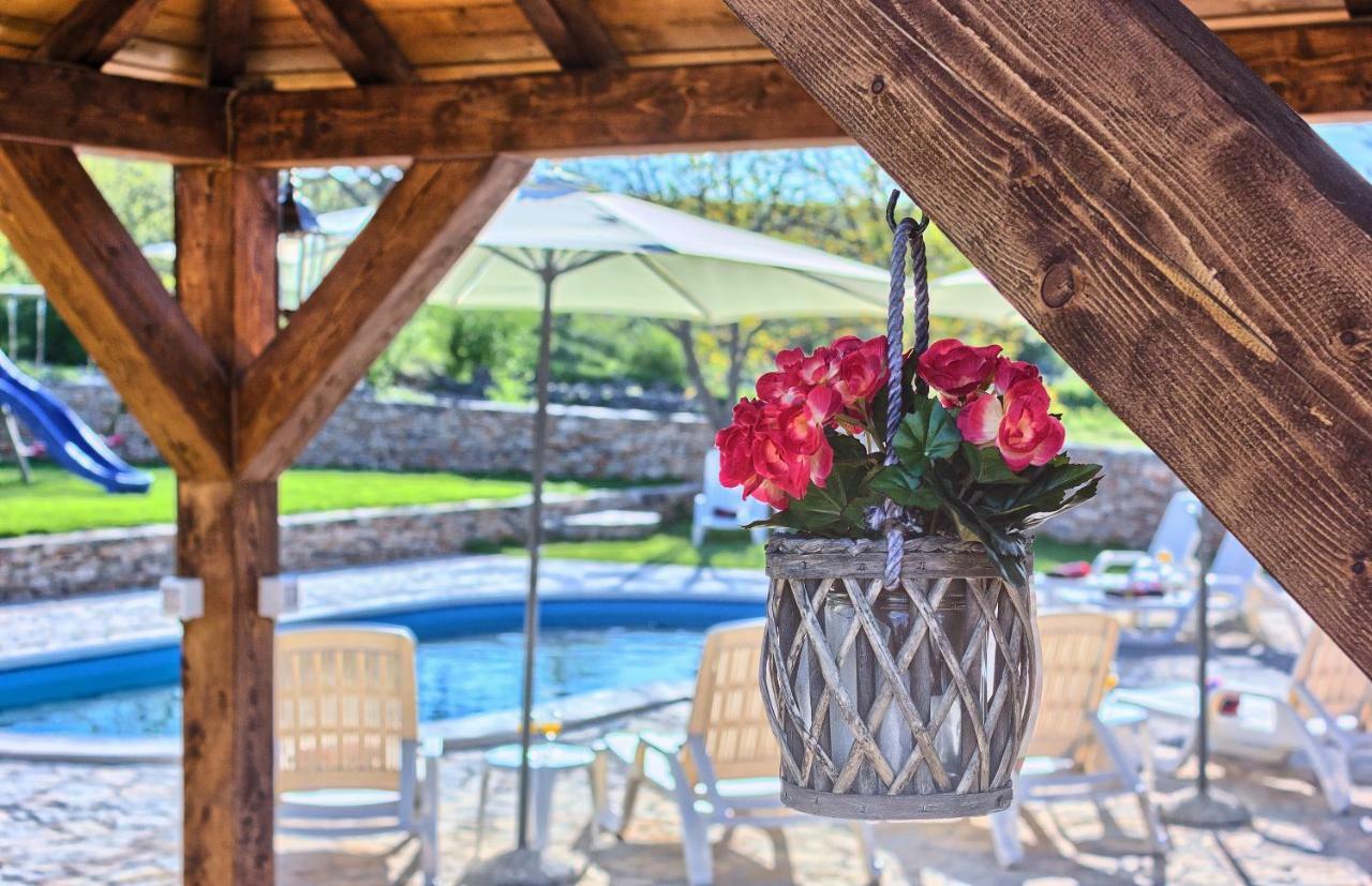 Hostal Dalmatia Stone House - Heated Pool Biorine Exterior foto