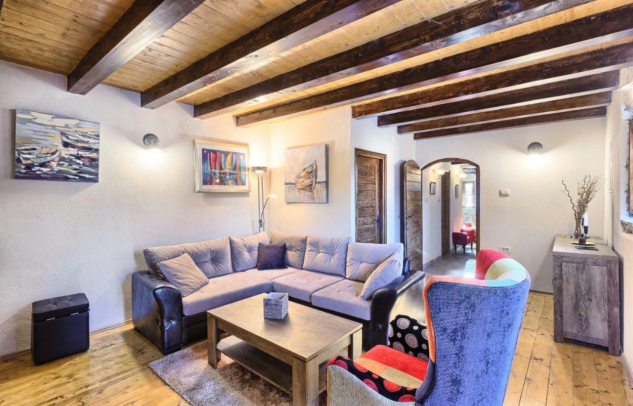 Hostal Dalmatia Stone House - Heated Pool Biorine Exterior foto