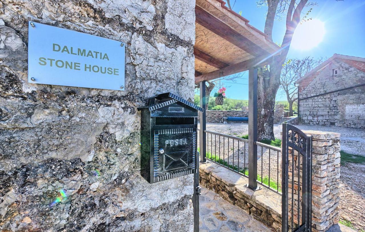 Hostal Dalmatia Stone House - Heated Pool Biorine Exterior foto
