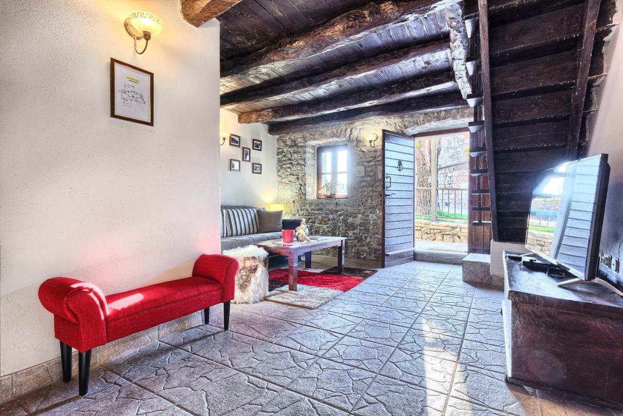 Hostal Dalmatia Stone House - Heated Pool Biorine Exterior foto