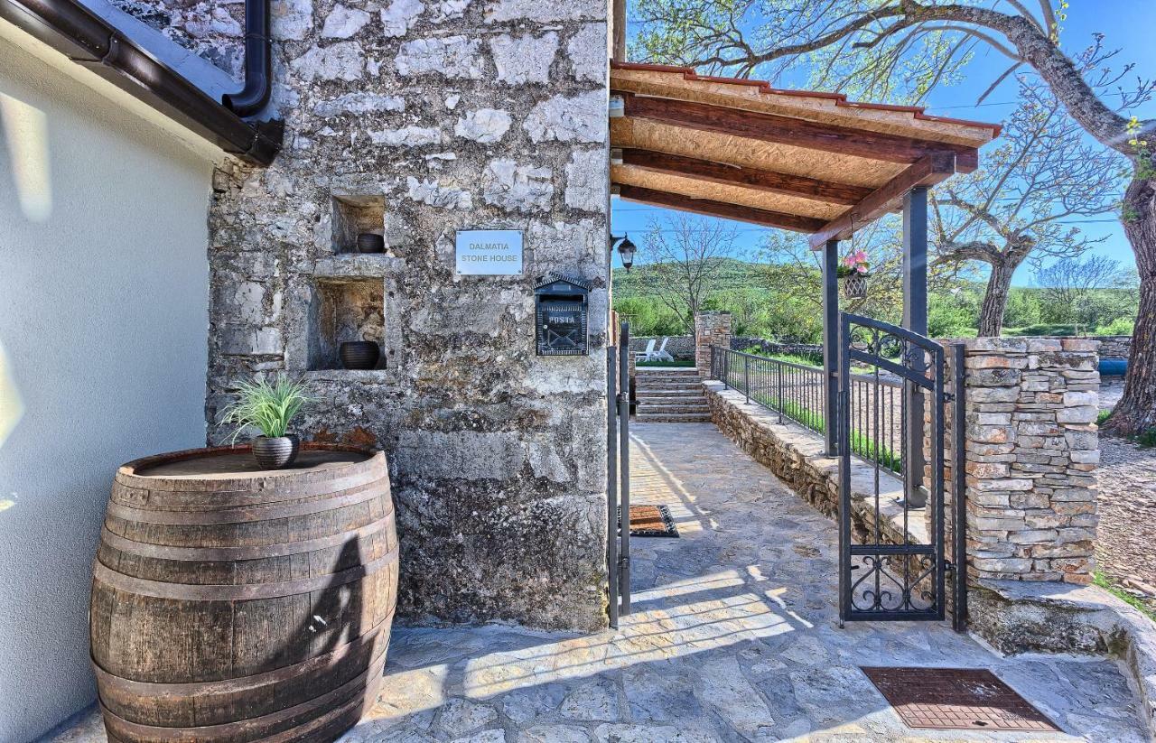 Hostal Dalmatia Stone House - Heated Pool Biorine Exterior foto